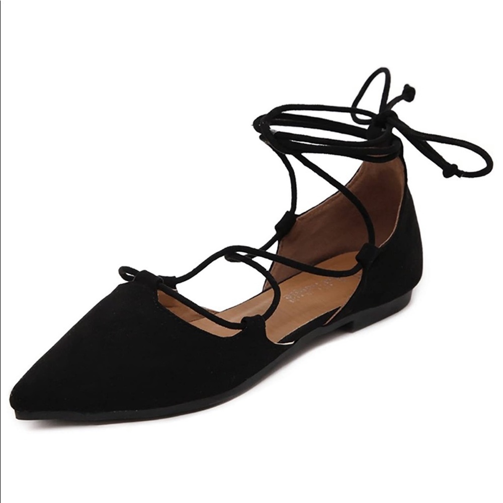 Black Tie Flats